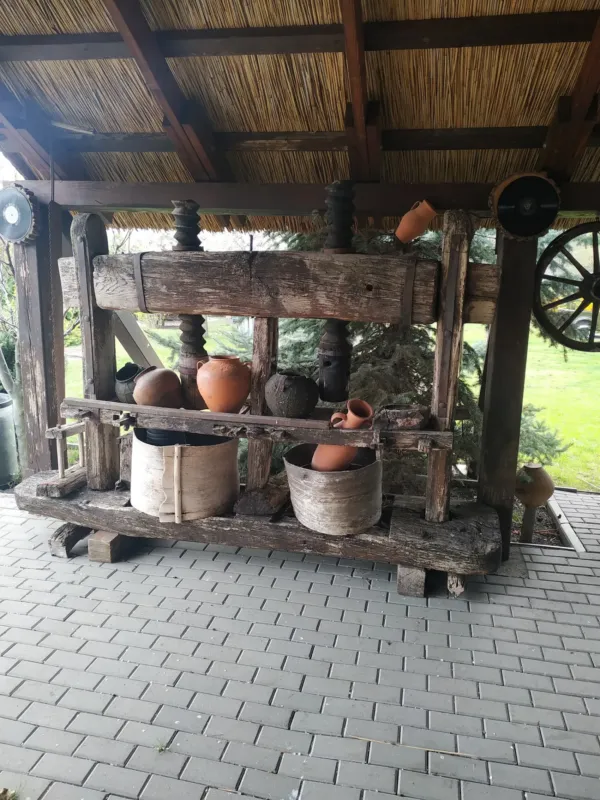 Curtea Moșului — sală de banchet, Chișinău (foto 5)
