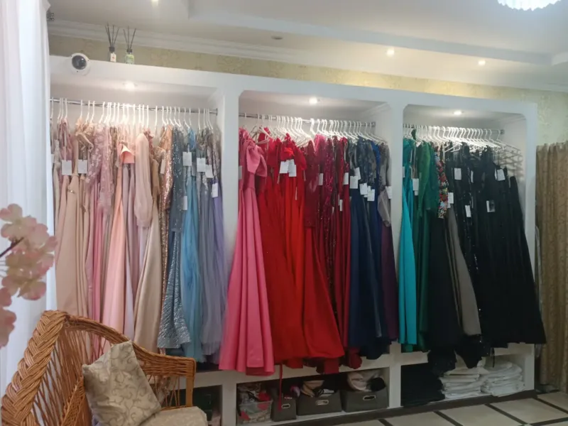 Elegant Dresses — платья и костюмы, Центр (фото 3)
