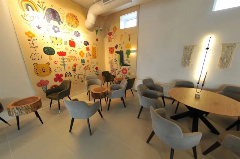 Kazak Club Restaurant & Banquet Hall — sală de banchet, Grătiești (foto 3)