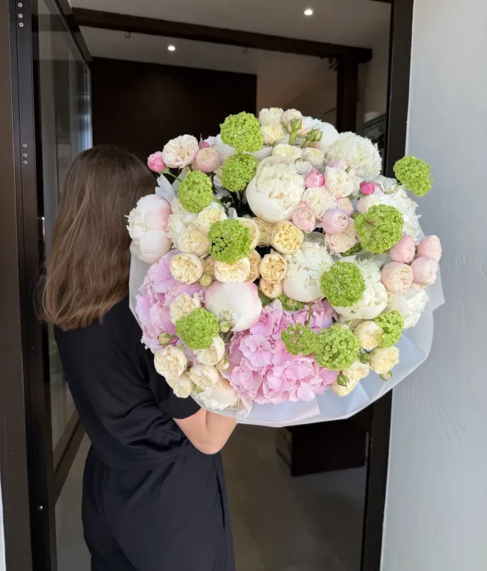 Lerie Flower Boutique — 4