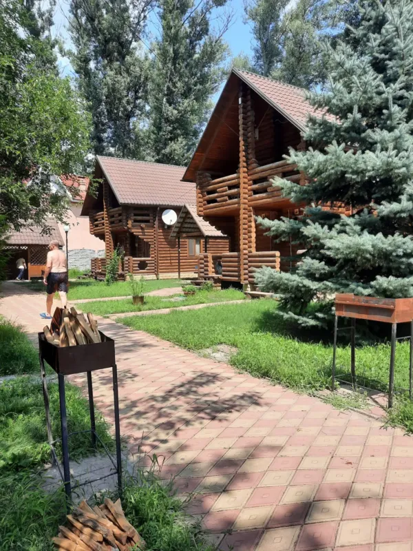 Pensiunea „Vacanza” — база отдыха, Вадул-луй-Водэ (фото 3)