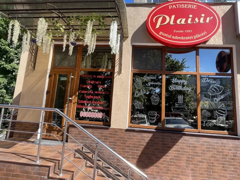 Plaisir — 6