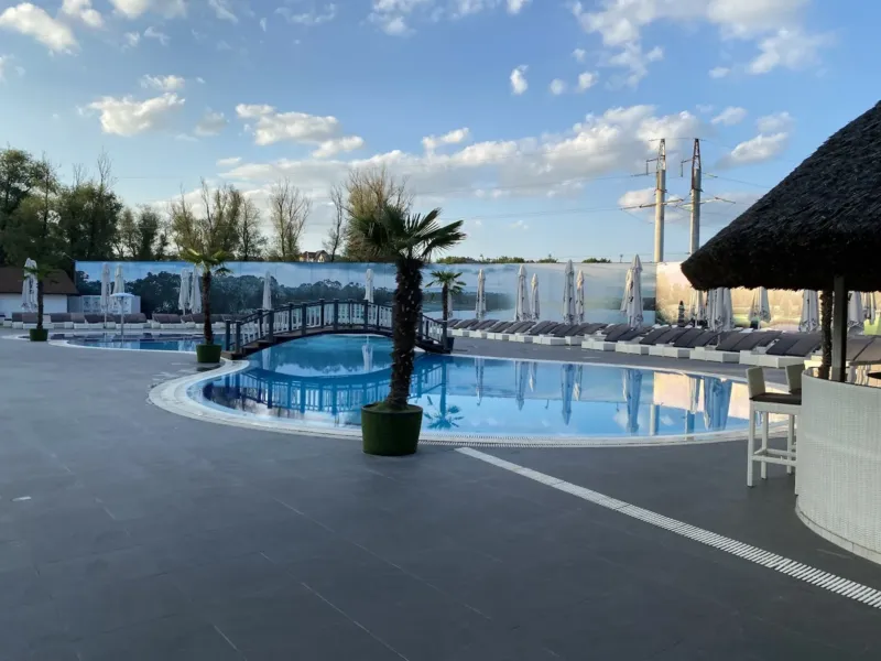 Premium Park — restaurant, Budești (foto 2)