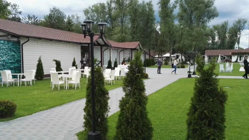 Premium Park — restaurant, Budești (foto 4)