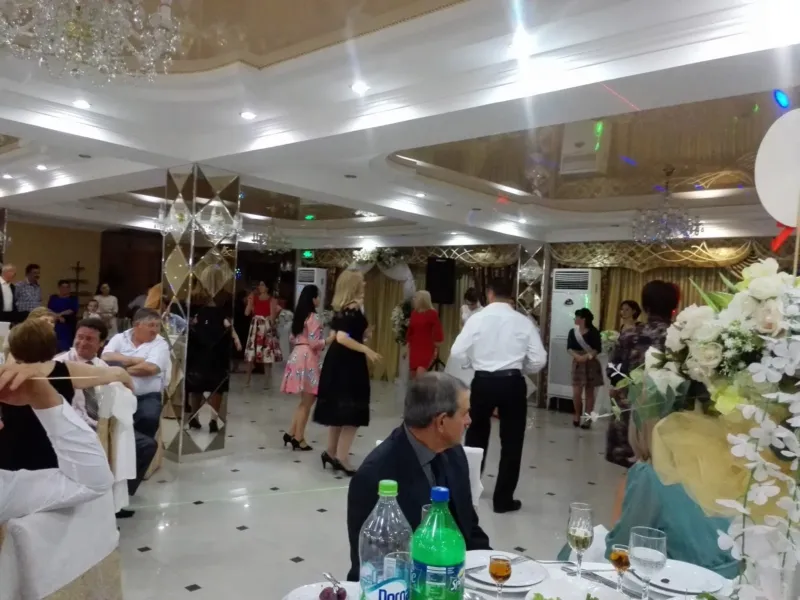 Sala Nunții „Lux” — sală de banchet, Chișinău (foto 1)
