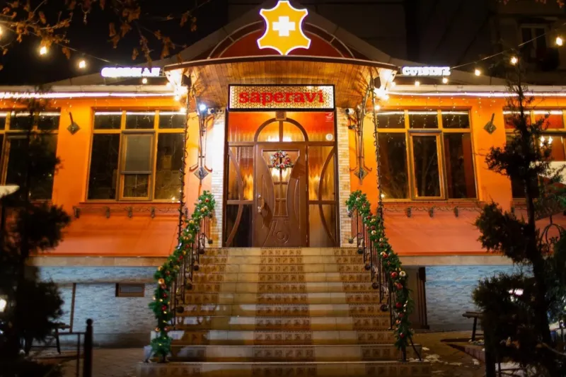 Saperavi — Str. Independenței 36/1 — ресторан, Кишинёв (фото 3)