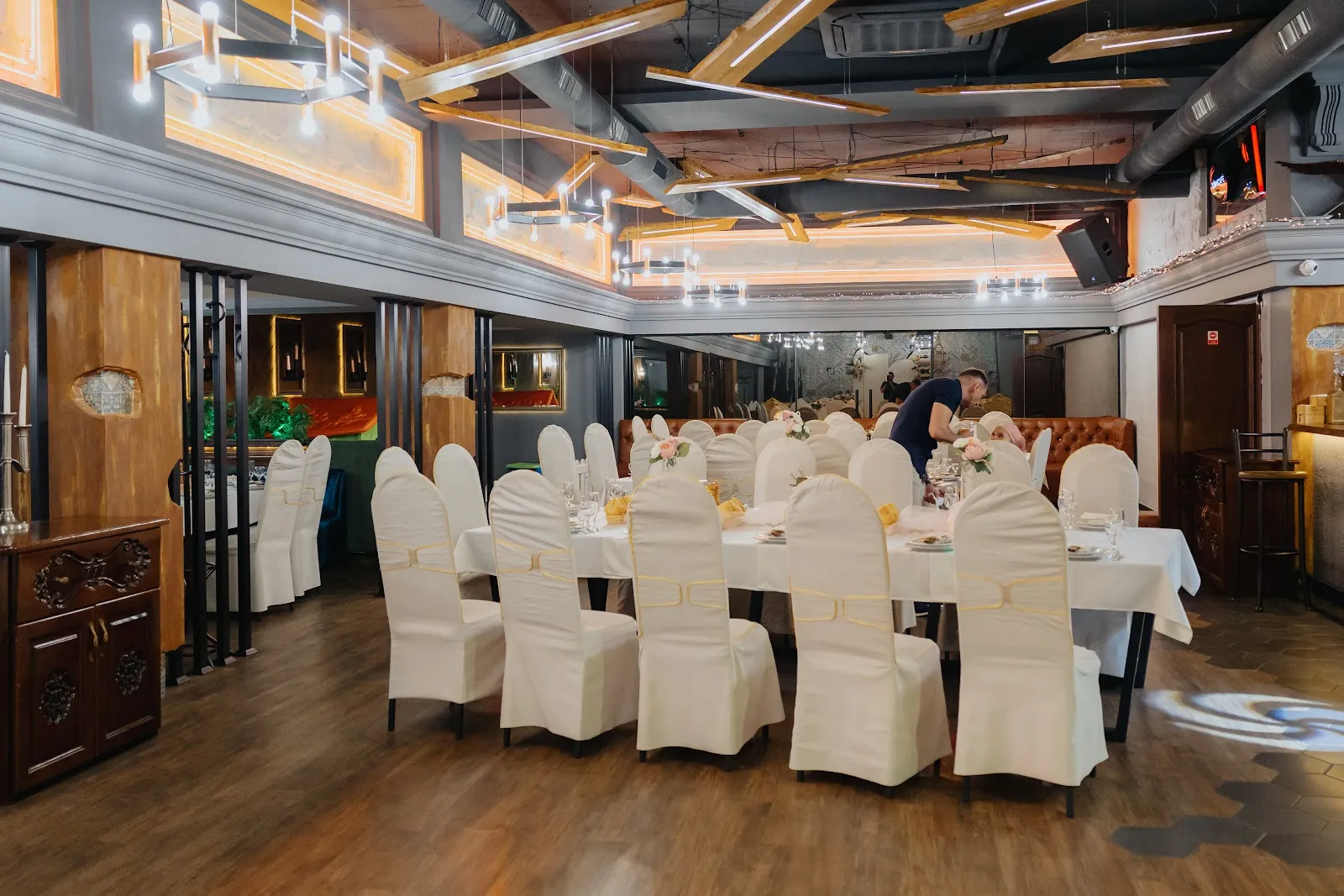 Sevens Banquet Hall